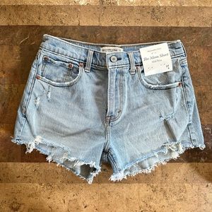 Abercrombie The Mom Short Mid Rise 27 / 4